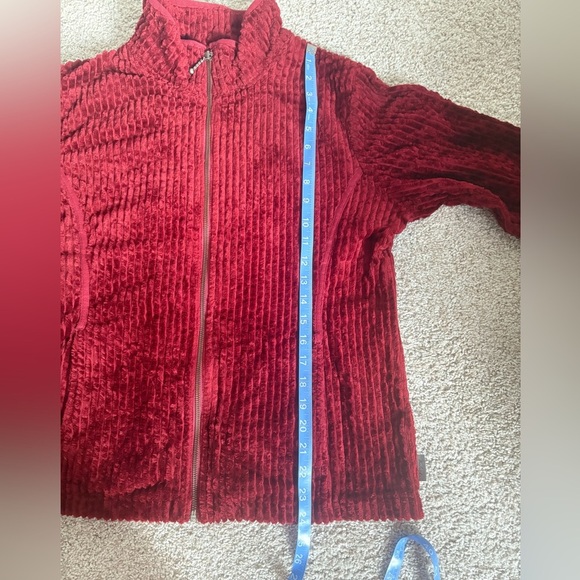 Woolrich Kinsdale Zip Up Corduroy Jacket Ruby red medium excellent condition - Picture 10 of 11